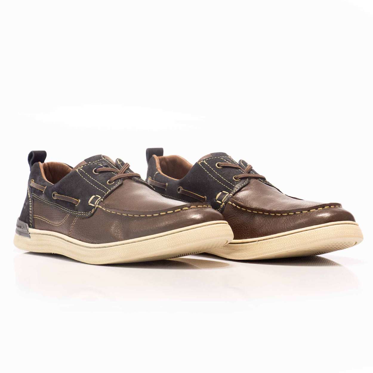 Mocassim Couro C/Detalhes